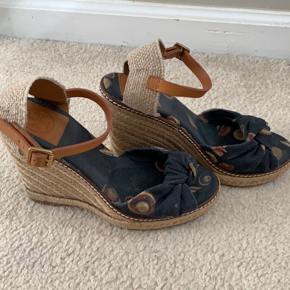 Tory Burch wedge made in Spain